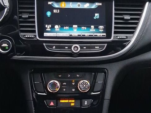 Used 2019 Buick Encore Preferred image 18