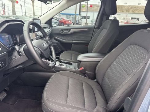 Used 2024 Ford Escape Active image 17