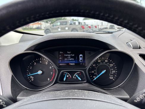 Used 2019 Ford Escape Titanium AWD/4WD image 23