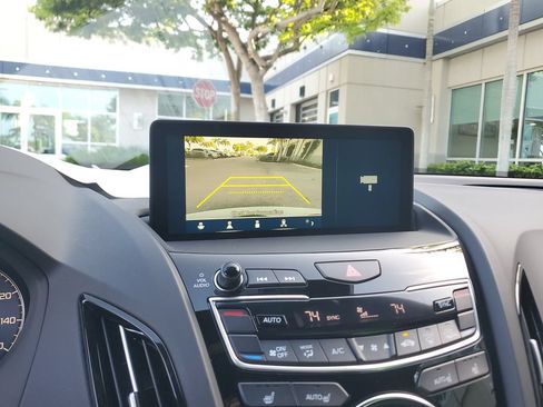 Certified 2025 Acura RDX SH-AWD image 27