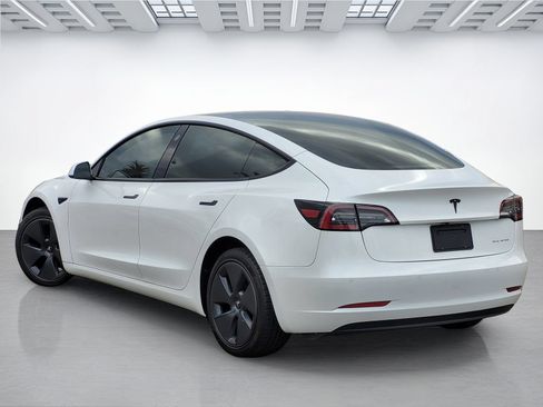 Used 2022 Tesla Model 3 Long Range AWD/4WD image 14