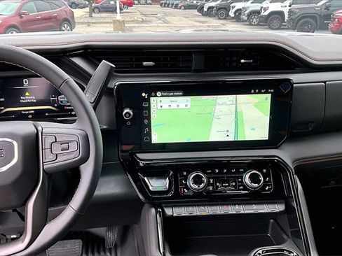 New 2026 GMC Sierra 2500 AT4 w/ AT4 Preferred Package image 7