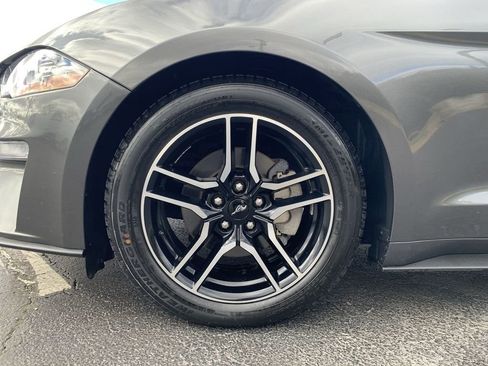 Used 2018 Ford Mustang Premium image 18