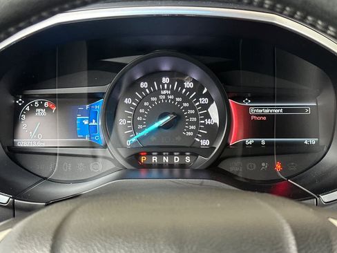 Used 2018 Ford Edge Titanium image 28