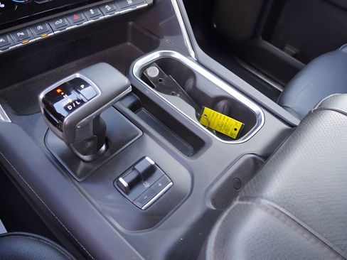 Used 2024 GMC Sierra 1500 Denali w/ Technology Package image 31