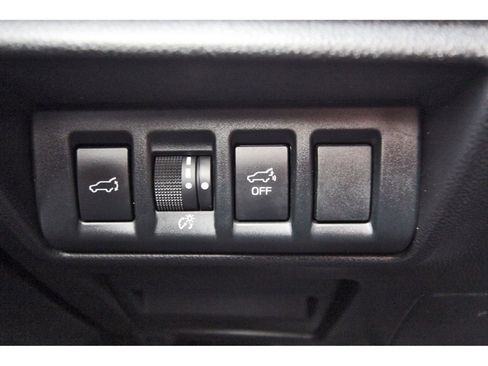 Used 2025 Subaru Outback Touring XT AWD/4WD image 19