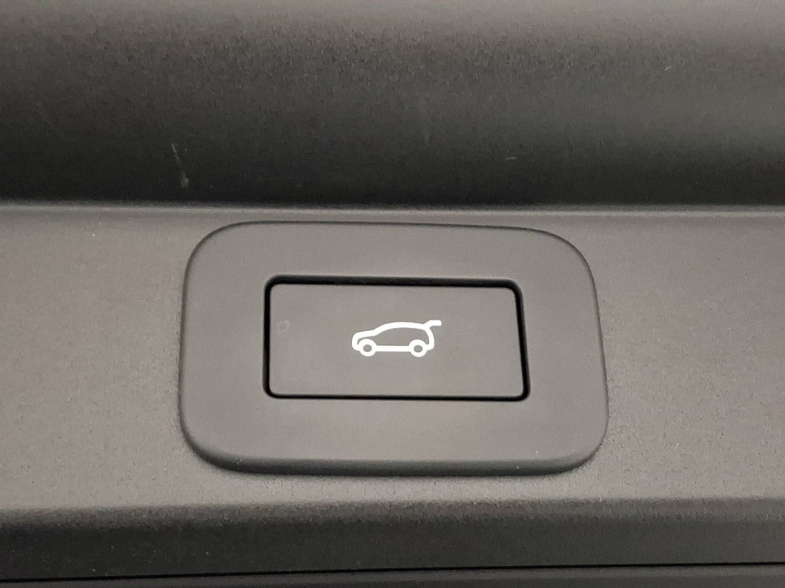 Certified 2025 Land Rover Range Rover SE AWD/4WD image 30