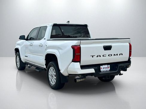 Used 2024 Toyota Tacoma SR5 image 7