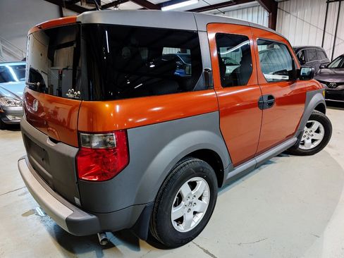 Used 2005 Honda Element EX image 8