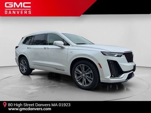 Used 2025 Cadillac XT6 Premium Luxury w/ Technology Package AWD/4WD image 1