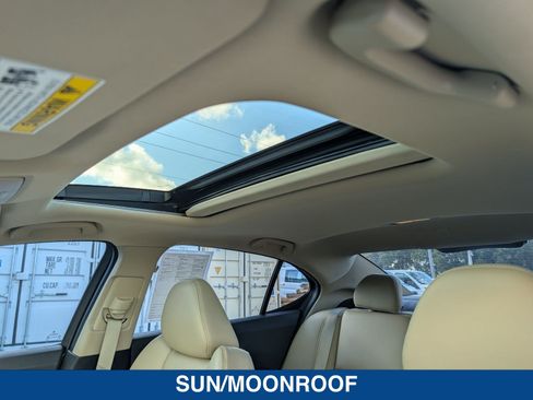 Used 2019 Acura TLX FWD image 23