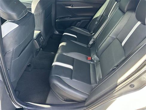 Certified 2025 Toyota Camry SE image 21