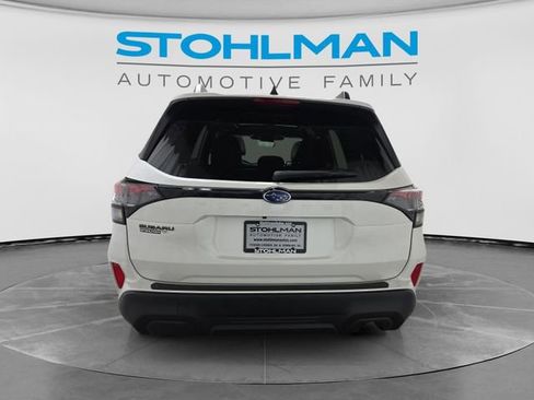 Certified 2025 Subaru Forester Premium AWD/4WD image 6