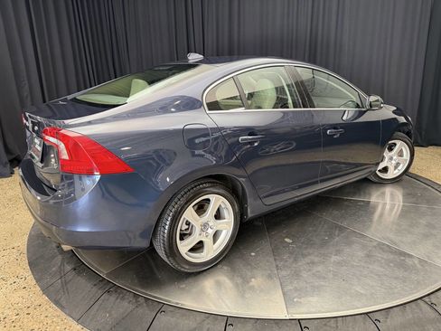 Used 2012 Volvo S60 T5 image 7