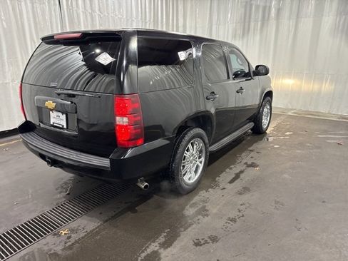 Used 2009 Chevrolet Tahoe LT image 3