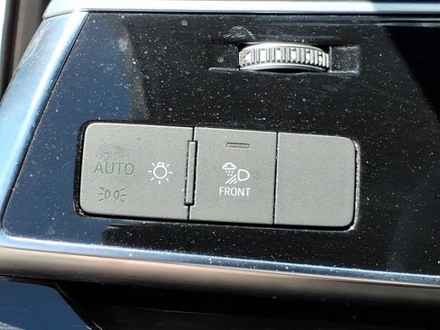Used 2023 Audi Q7 3.0T Premium Plus AWD/4WD image 17