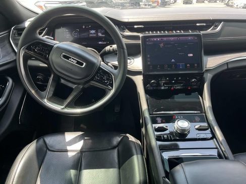 Used 2023 Jeep Grand Cherokee L Overland AWD/4WD image 17
