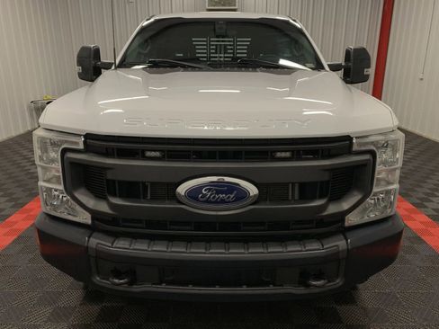 Used 2022 Ford F250 XL w/ Power Equipment Group image 7
