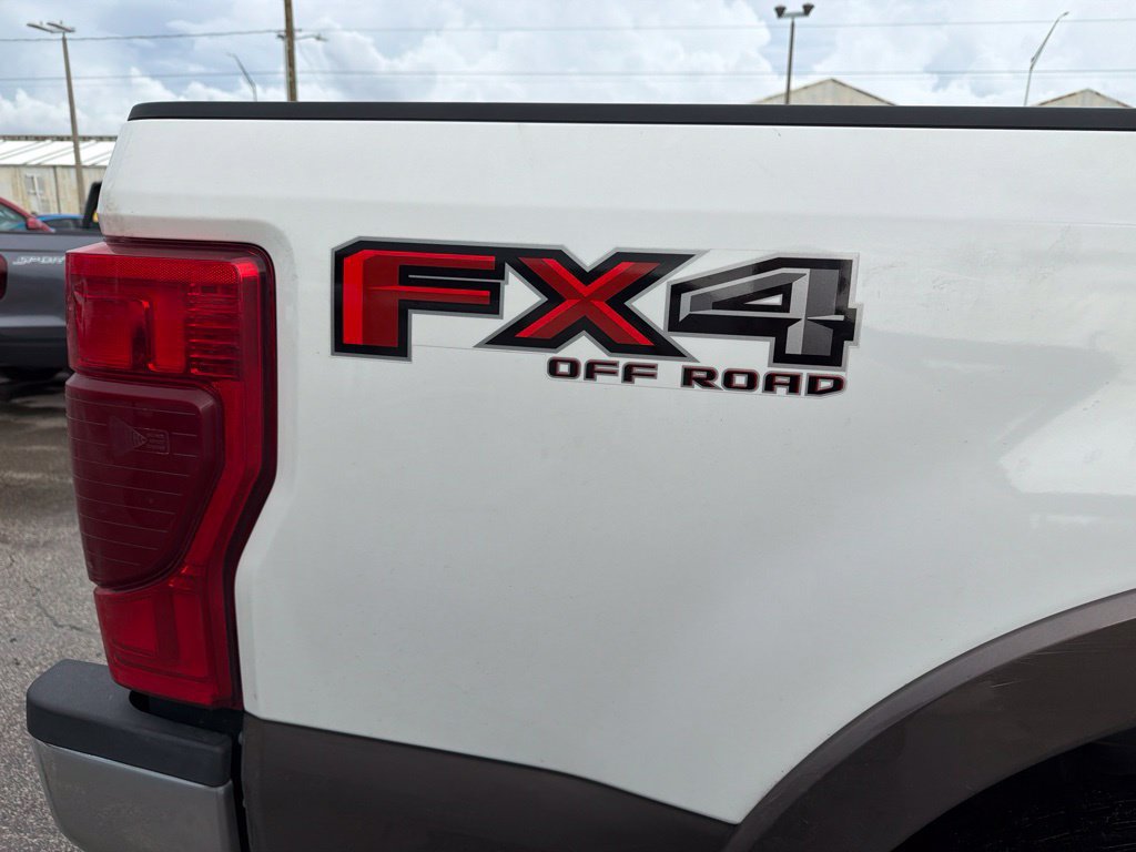Used 2020 Ford F350 King Ranch w/ King Ranch Ultimate Package AWD/4WD image 4