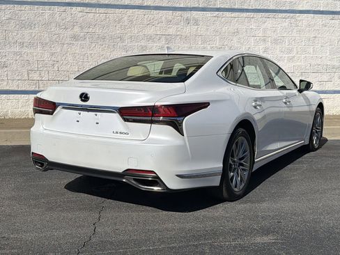 Used 2018 Lexus LS 500 w/ Accessory Package (Z2) image 7