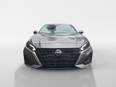 Certified 2025 Nissan Altima 2.5 SL AWD/4WD image 9