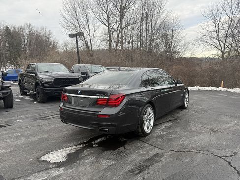 Used 2013 BMW 750Li image 6