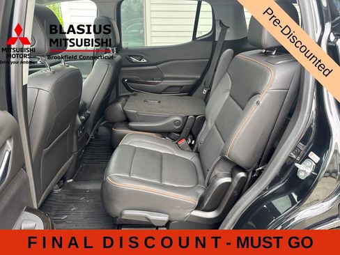 Used 2023 GMC Acadia AT4 w/ GMC Pro Grade Package AWD/4WD image 37