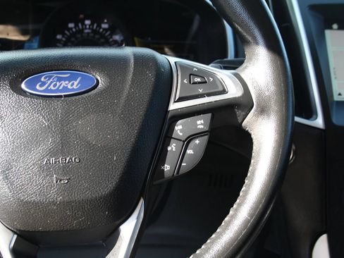 Used 2016 Ford Edge SEL w/ Equipment Group 201A FWD image 13
