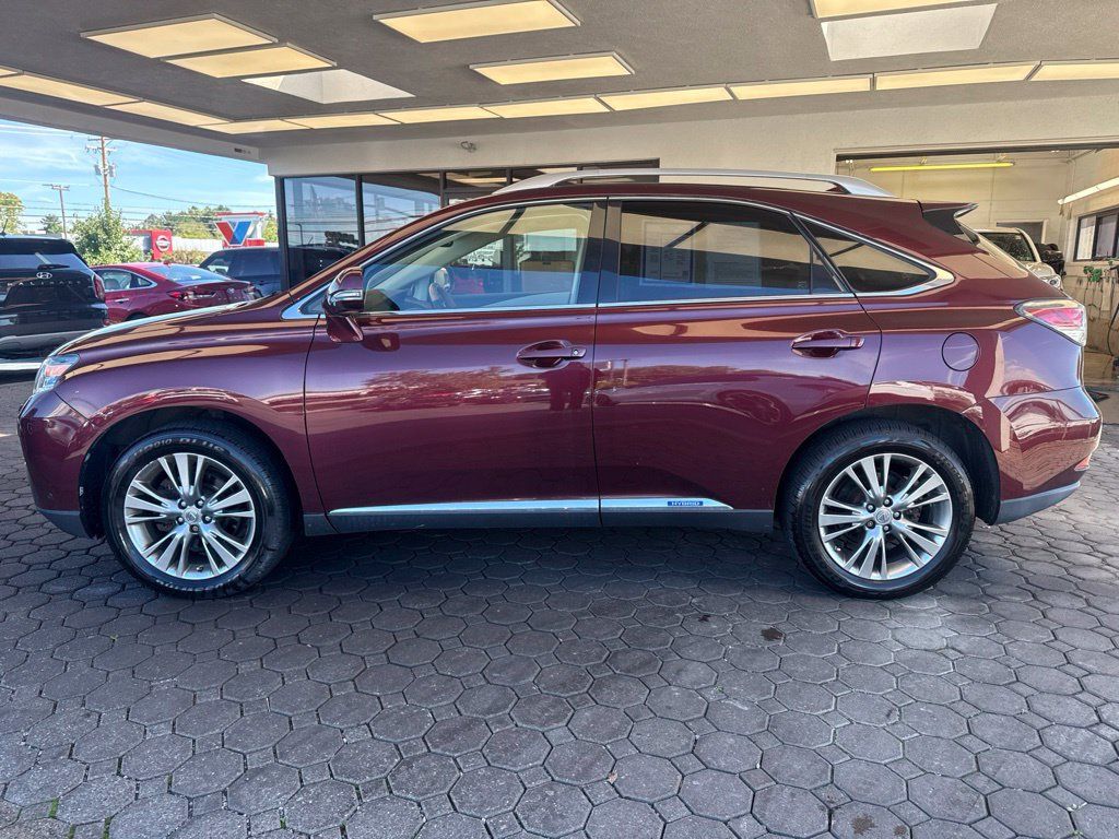 Used 2014 Lexus RX 450h AWD image 7