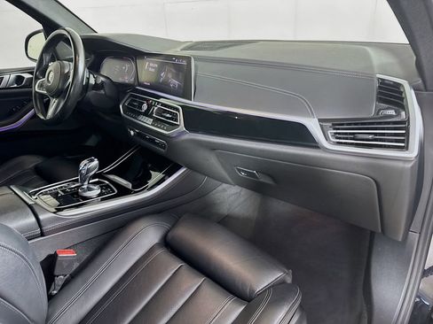 Used 2020 BMW X5 xDrive40i w/ M Sport Package AWD/4WD image 36