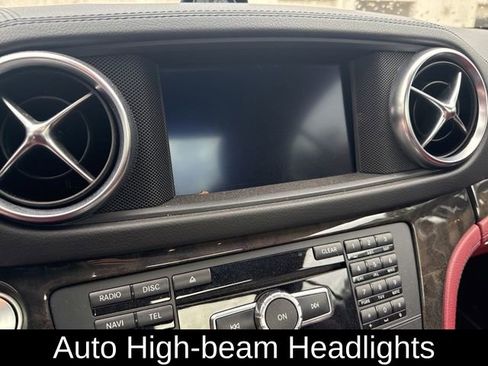 Used 2015 Mercedes-Benz SL 550 image 23