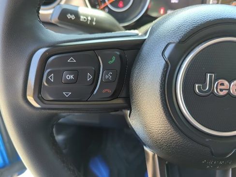 Used 2023 Jeep Wrangler Sport AWD/4WD image 12