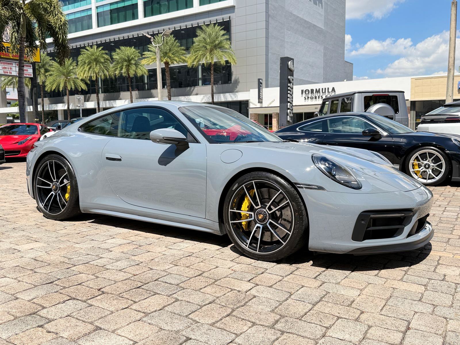 Used 2024 Porsche 911 Carrera GTS RWD image 8