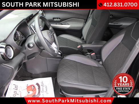 Used 2020 Nissan Kicks SV w/ Exterior Package image 12