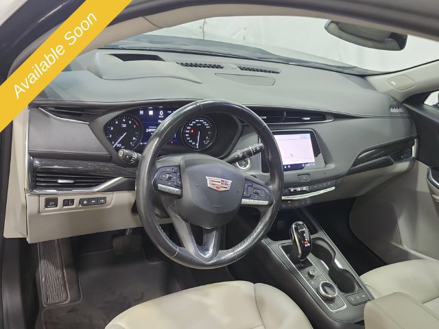 Used 2020 Cadillac XT4 Premium Luxury w/ Sun And Sound Package AWD/4WD image 11