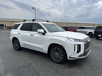 Used 2023 Hyundai Palisade Calligraphy w/ Winter Package