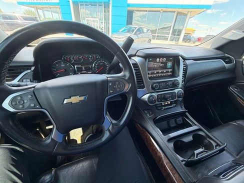 Used 2015 Chevrolet Tahoe LTZ AWD/4WD image 11