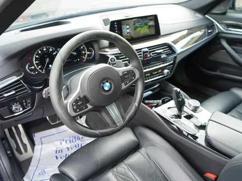 Used 2018 BMW M550i xDrive AWD/4WD image 8