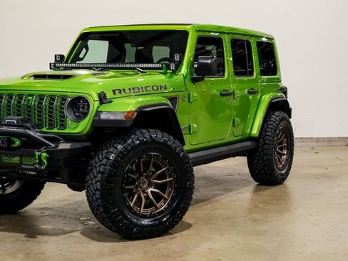 Used 2025 Jeep Wrangler Unlimited Rubicon 392 image 21