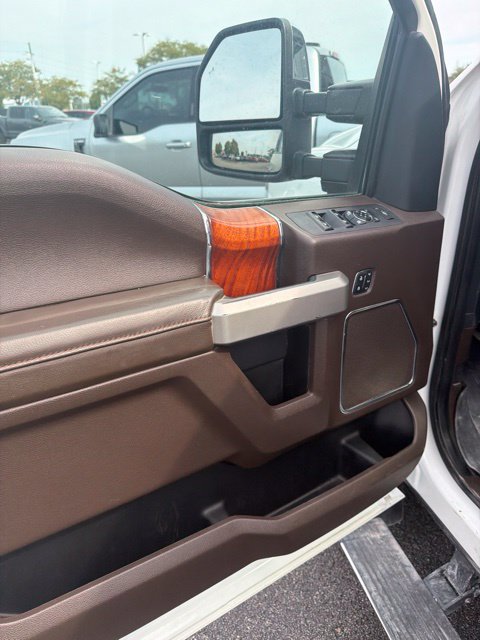 Used 2022 Ford F350 King Ranch w/ King Ranch Ultimate Package AWD/4WD image 27