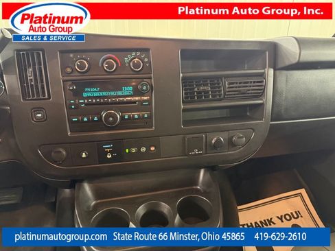 Used 2016 Chevrolet Express 3500 Extended RWD image 20