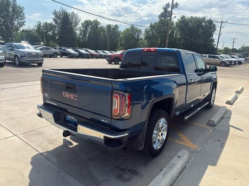 Used 2018 GMC Sierra 1500 SLT AWD/4WD image 5
