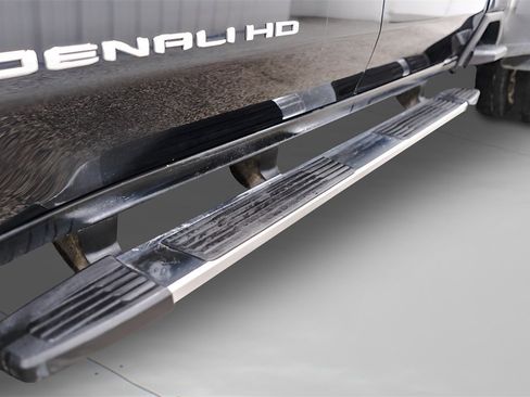 Used 2024 GMC Sierra 3500 Denali image 42