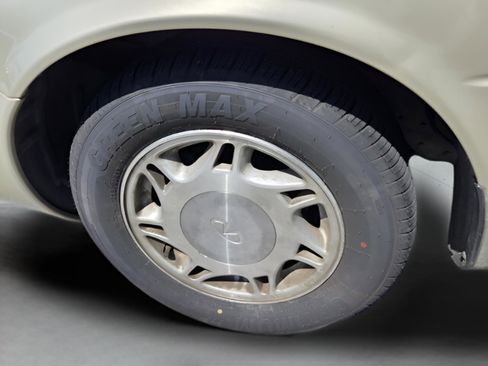 Used 1995 INFINITI J30 image 29