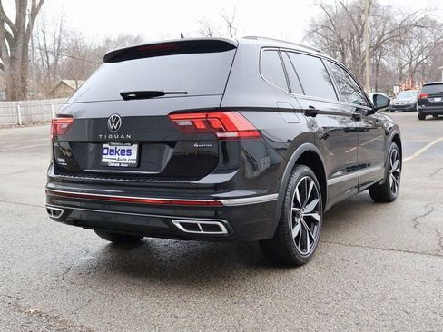 Used 2023 Volkswagen Tiguan SEL R-Line image 7