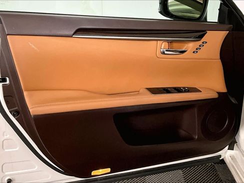 Used 2017 Lexus ES 350 image 20