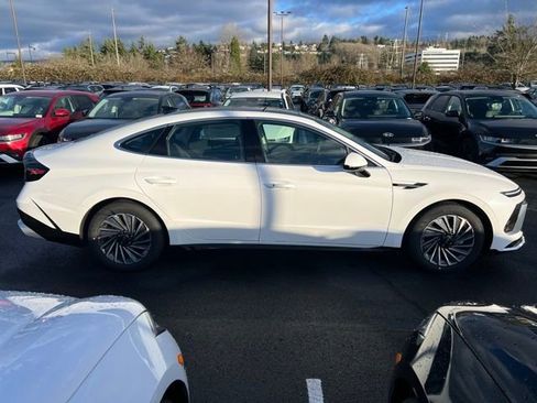 New 2026 Hyundai Sonata SEL image 5