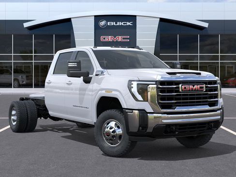 New 2025 GMC Sierra 3500 SLE w/ SLE Convenience Package RWD image 7