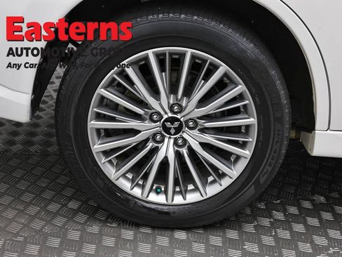 Used 2020 Mitsubishi Outlander SEL AWD/4WD image 29