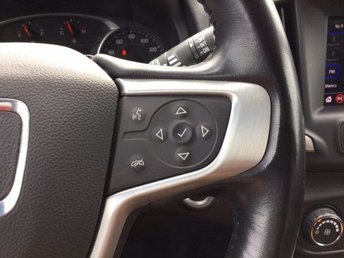 Used 2020 GMC Terrain SLE w/ Elevation Edition AWD/4WD image 28